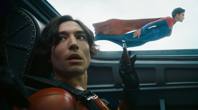 Flash 3 - Copyright WARNER BROS