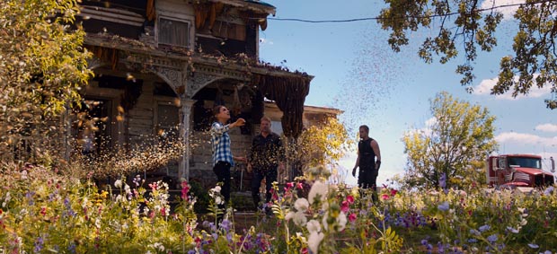 JUPITER ASCENDING 1, Copyright  Warner Bros.