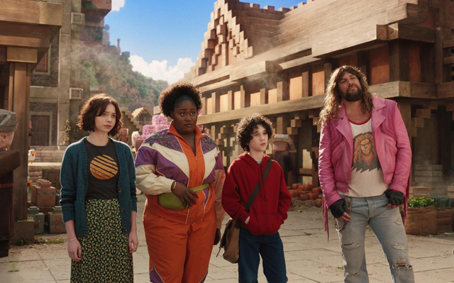 Minecraft 1 - (c) WARNER BROS.