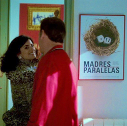 Parallel Mothers