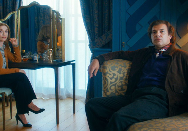 Reichste Frau der Welt a - Courtesy NEUE VISIONEN