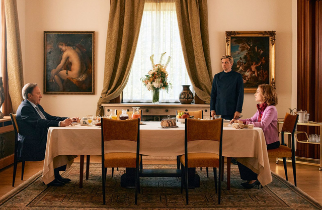 Reichste Frau der Welt 1 - (c) Courtesy NEUE VISIONEN