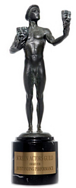 31 SAG Statue 25
