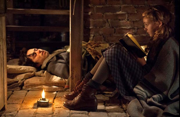 book-thief-2, Copyright 20th Century Fox of Germany / Twentieth Century Fox Film Coperation
